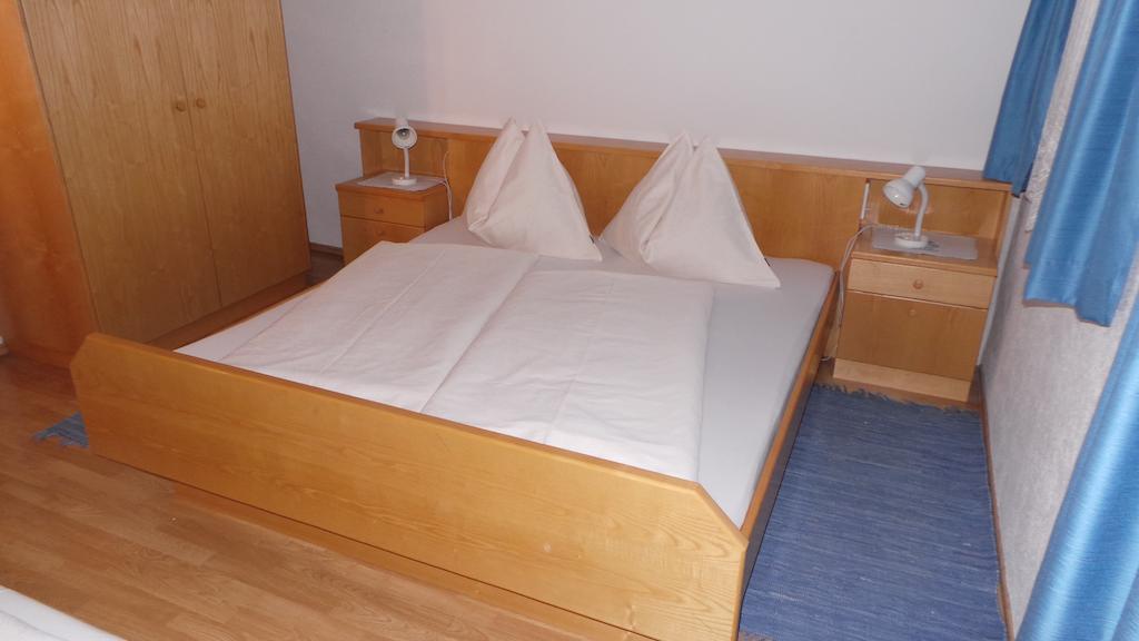 Ferienwohnung Haus Rainer Matrei in Osttirol Zimmer foto