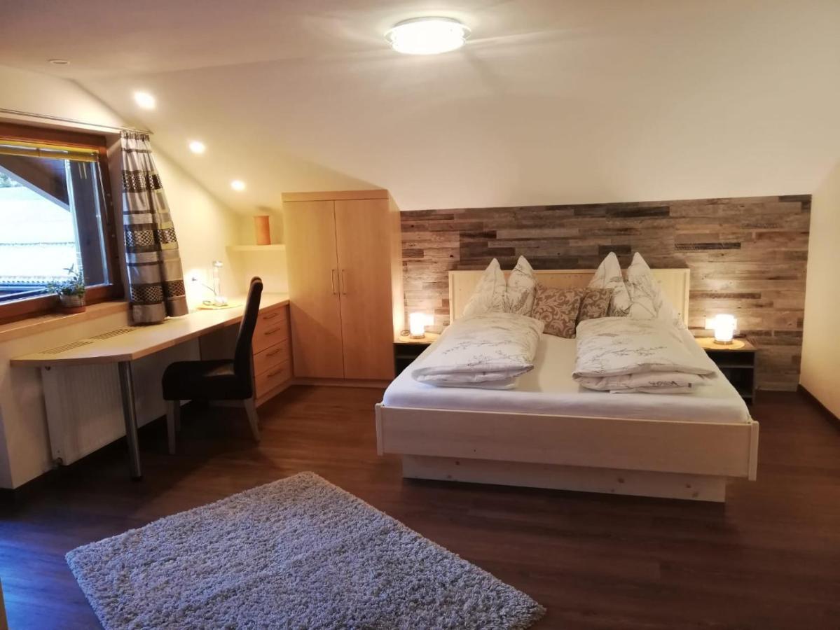 Ferienwohnung Haus Rainer Matrei in Osttirol Exterior foto